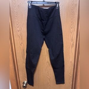 Fabletics Black High-Waisted Sleek Seamless Leggings - XL